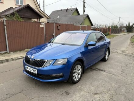 Синій Шкода Октавія, об'ємом двигуна 1.6 л та пробігом 200 тис. км за 304 $, фото 1 на Automoto.ua