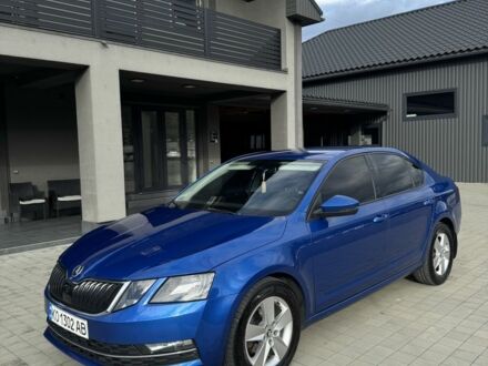 Синий Шкода Октавия, объемом двигателя 1.6 л и пробегом 265 тыс. км за 11700 $, фото 1 на Automoto.ua