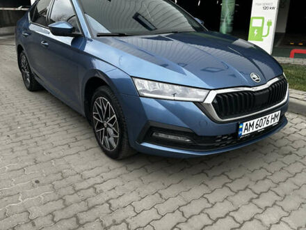 Шкода Октавия 2020 в Львове на Automoto.ua Синий Шкода Октавия, объемом двигателя 1.5 л и пробегом 268 тыс. км за 14900 $, фото 1 на Automoto.ua