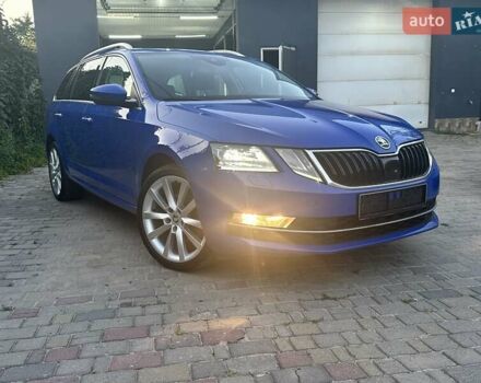 Синий Шкода Октавия, объемом двигателя 1.97 л и пробегом 180 тыс. км за 18800 $, фото 1 на Automoto.ua