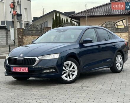 Синий Шкода Октавия, объемом двигателя 2 л и пробегом 253 тыс. км за 18900 $, фото 1 на Automoto.ua