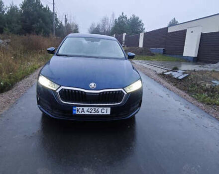 Синий Шкода Октавия, объемом двигателя 1.5 л и пробегом 102 тыс. км за 19500 $, фото 1 на Automoto.ua