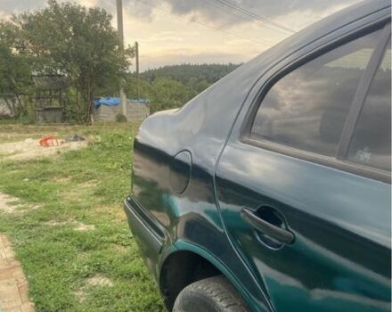 Зеленый Шкода Октавия, объемом двигателя 1.6 л и пробегом 340 тыс. км за 2500 $, фото 2 на Automoto.ua