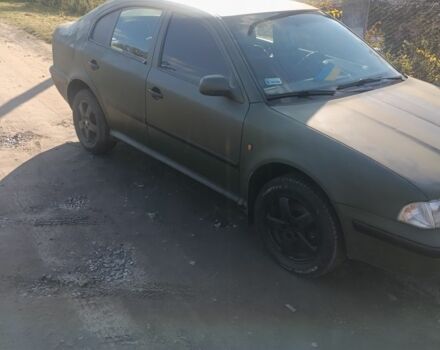 Шкода Октавия 1999 в Сарнах на Automoto.ua Зеленый Шкода Октавия, объемом двигателя 0 л и пробегом 300 тыс. км за 1300 $, фото 1 на Automoto.ua