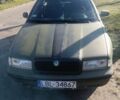 Шкода Октавия 1999 в Сарнах на Automoto.ua Зеленый Шкода Октавия, объемом двигателя 0 л и пробегом 300 тыс. км за 1300 $, фото 1 на Automoto.ua