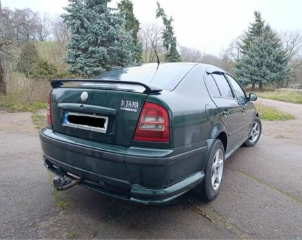 Зелений Шкода Октавія, об'ємом двигуна 1.6 л та пробігом 325 тис. км за 3400 $, фото 4 на Automoto.ua