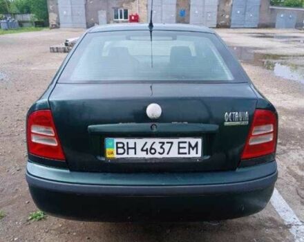 Зеленый Шкода Октавия, объемом двигателя 2 л и пробегом 645 тыс. км за 759 $, фото 3 на Automoto.ua