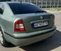 Зелений Шкода Октавія, об'ємом двигуна 2 л та пробігом 320 тис. км за 4500 $, фото 2 на Automoto.ua