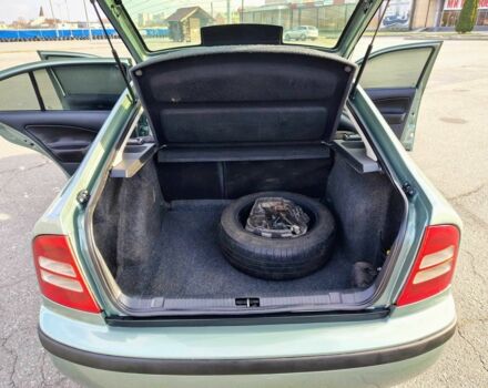 Зеленый Шкода Октавия, объемом двигателя 1.6 л и пробегом 207 тыс. км за 4300 $, фото 11 на Automoto.ua