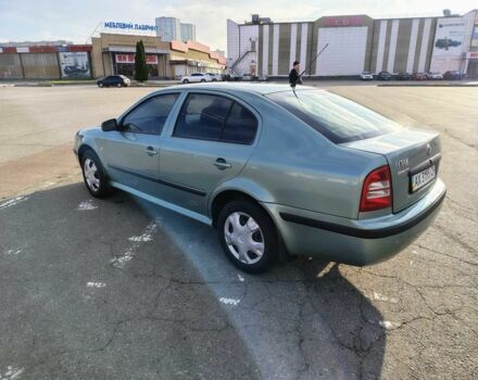 Зеленый Шкода Октавия, объемом двигателя 1.6 л и пробегом 207 тыс. км за 4300 $, фото 6 на Automoto.ua