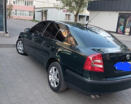 Шкода Октавия 2004 в Ужгороде на Automoto.ua Зеленый Шкода Октавия, объемом двигателя 2 л и пробегом 280 тыс. км за 5500 $, фото 2 на Automoto.ua