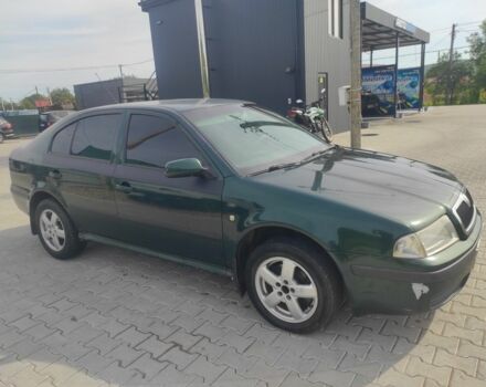 Зеленый Шкода Октавия, объемом двигателя 2 л и пробегом 267 тыс. км за 3500 $, фото 2 на Automoto.ua