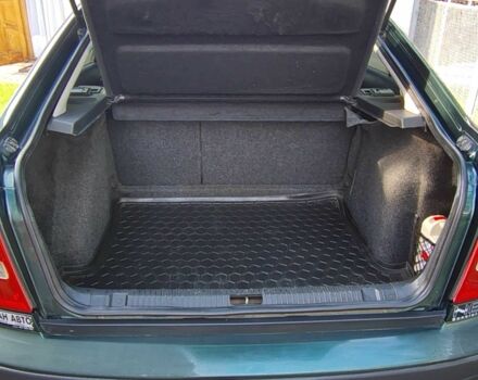 Шкода Октавія 2005 у Дрогобичі на Automoto.ua Зелений Шкода Октавія, об'ємом двигуна 0 л та пробігом 241 тис. км за 5200 $, фото 4 на Automoto.ua