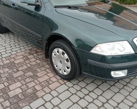 Зеленый Шкода Октавия, объемом двигателя 1.6 л и пробегом 147 тыс. км за 5300 $, фото 2 на Automoto.ua