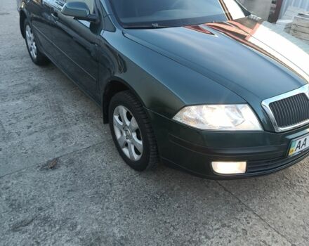 Зеленый Шкода Октавия, объемом двигателя 2 л и пробегом 201 тыс. км за 5500 $, фото 1 на Automoto.ua