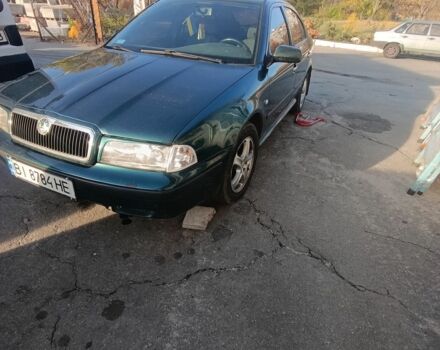 Зеленый Шкода Октавия, объемом двигателя 1.9 л и пробегом 425 тыс. км за 2600 $, фото 2 на Automoto.ua