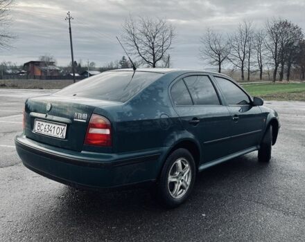 Зеленый Шкода Октавия, объемом двигателя 1.6 л и пробегом 260 тыс. км за 3750 $, фото 7 на Automoto.ua