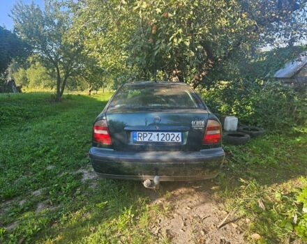 Зеленый Шкода Октавия, объемом двигателя 1.9 л и пробегом 200 тыс. км за 1662 $, фото 4 на Automoto.ua