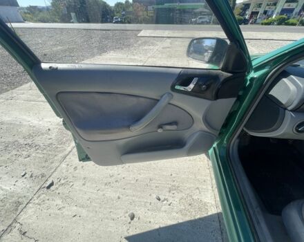 Зеленый Шкода Октавия, объемом двигателя 1.6 л и пробегом 190 тыс. км за 2300 $, фото 11 на Automoto.ua