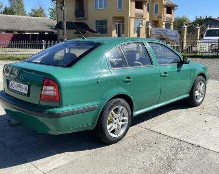 Зеленый Шкода Октавия, объемом двигателя 1.6 л и пробегом 190 тыс. км за 2300 $, фото 4 на Automoto.ua