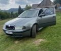 Зеленый Шкода Октавия, объемом двигателя 1.6 л и пробегом 300 тыс. км за 3100 $, фото 3 на Automoto.ua
