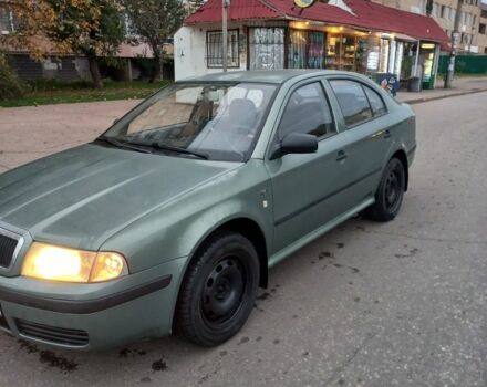 Зеленый Шкода Октавия, объемом двигателя 1.6 л и пробегом 280 тыс. км за 3800 $, фото 2 на Automoto.ua