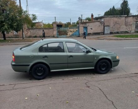 Зеленый Шкода Октавия, объемом двигателя 1.6 л и пробегом 280 тыс. км за 3800 $, фото 4 на Automoto.ua