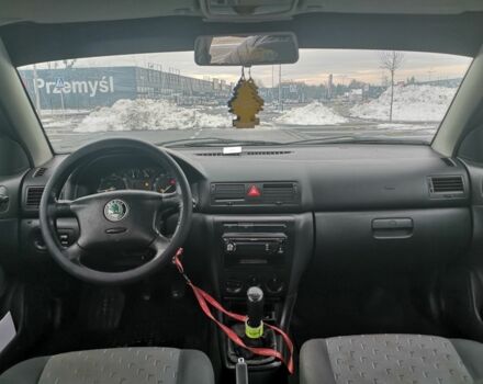 Зелений Шкода Октавія, об'ємом двигуна 0 л та пробігом 302 тис. км за 1600 $, фото 8 на Automoto.ua