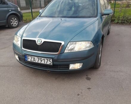 Зелений Шкода Октавія, об'ємом двигуна 0 л та пробігом 300 тис. км за 2600 $, фото 2 на Automoto.ua