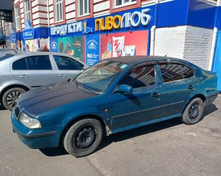 Шкода Октавия 1999 в Петропавловке на Automoto.ua Зеленый Шкода Октавия, объемом двигателя 1.6 л и пробегом 350 тыс. км за 1666 $, фото 1 на Automoto.ua