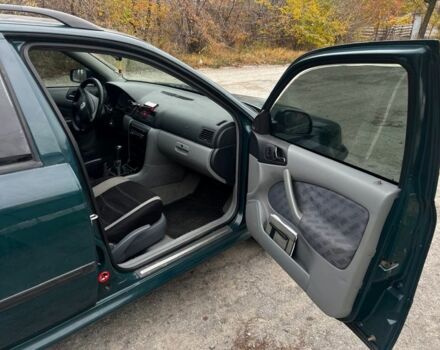 Зеленый Шкода Октавия, объемом двигателя 1.9 л и пробегом 376 тыс. км за 2700 $, фото 6 на Automoto.ua