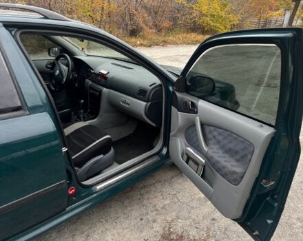 Зеленый Шкода Октавия, объемом двигателя 1.9 л и пробегом 376 тыс. км за 2500 $, фото 4 на Automoto.ua