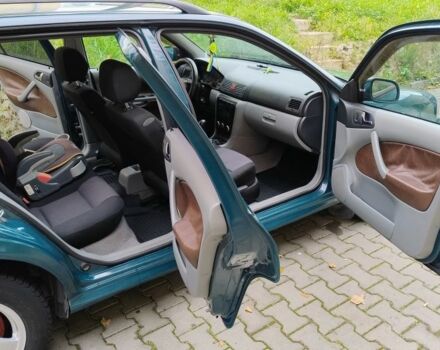 Зелений Шкода Октавія, об'ємом двигуна 0 л та пробігом 328 тис. км за 4200 $, фото 16 на Automoto.ua