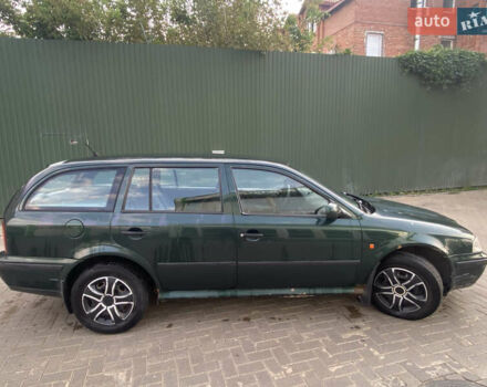 Зеленый Шкода Октавия, объемом двигателя 1.6 л и пробегом 500 тыс. км за 2200 $, фото 4 на Automoto.ua