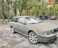 Зелений Шкода Октавія, об'ємом двигуна 1.98 л та пробігом 573 тис. км за 3200 $, фото 1 на Automoto.ua