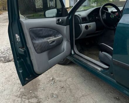 Зеленый Шкода Октавия, объемом двигателя 1.9 л и пробегом 376 тыс. км за 2700 $, фото 5 на Automoto.ua