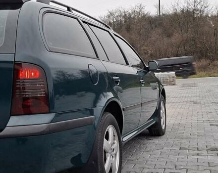 Зелений Шкода Октавія, об'ємом двигуна 2 л та пробігом 250 тис. км за 3800 $, фото 7 на Automoto.ua