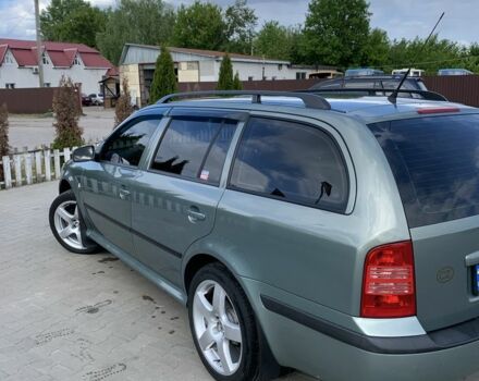 Зеленый Шкода Октавия, объемом двигателя 2 л и пробегом 345 тыс. км за 6300 $, фото 4 на Automoto.ua