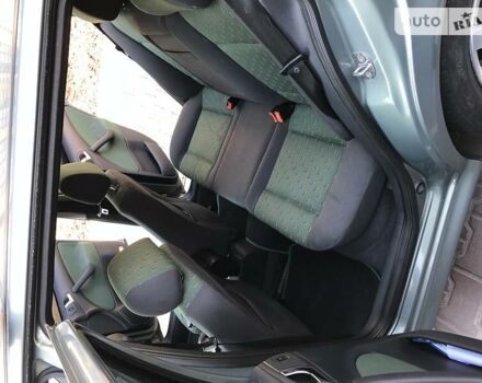 Зелений Шкода Октавія, об'ємом двигуна 1.6 л та пробігом 256 тис. км за 5400 $, фото 14 на Automoto.ua