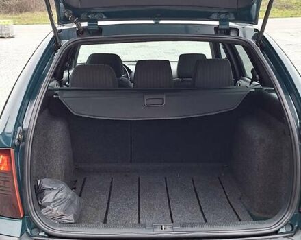 Зелений Шкода Октавія, об'ємом двигуна 2 л та пробігом 250 тис. км за 3800 $, фото 19 на Automoto.ua