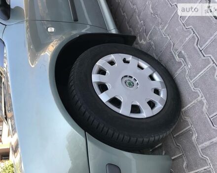 Зелений Шкода Октавія, об'ємом двигуна 1.6 л та пробігом 256 тис. км за 5400 $, фото 41 на Automoto.ua