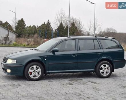 Зелений Шкода Октавія, об'ємом двигуна 2 л та пробігом 250 тис. км за 3800 $, фото 4 на Automoto.ua