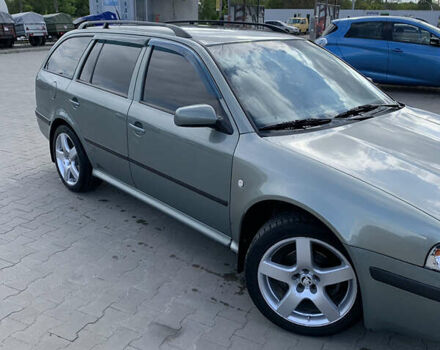 Зелений Шкода Октавія, об'ємом двигуна 1.98 л та пробігом 345 тис. км за 4700 $, фото 8 на Automoto.ua