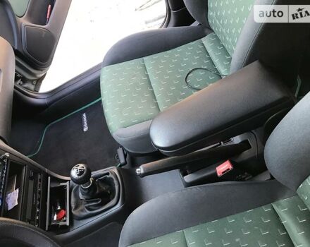 Зелений Шкода Октавія, об'ємом двигуна 1.6 л та пробігом 256 тис. км за 5400 $, фото 25 на Automoto.ua