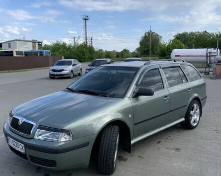 Зеленый Шкода Октавия, объемом двигателя 2 л и пробегом 345 тыс. км за 6300 $, фото 2 на Automoto.ua