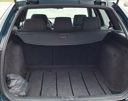 Зелений Шкода Октавія, об'ємом двигуна 2 л та пробігом 250 тис. км за 3800 $, фото 18 на Automoto.ua