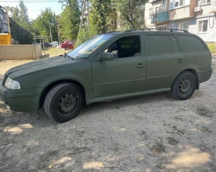 Зеленый Шкода Октавия, объемом двигателя 1.9 л и пробегом 300 тыс. км за 2800 $, фото 4 на Automoto.ua