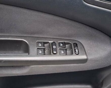 Зелений Шкода Октавія, об'ємом двигуна 2 л та пробігом 250 тис. км за 3800 $, фото 12 на Automoto.ua