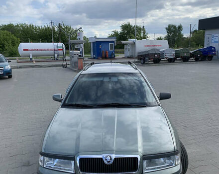 Зелений Шкода Октавія, об'ємом двигуна 1.98 л та пробігом 345 тис. км за 4700 $, фото 5 на Automoto.ua