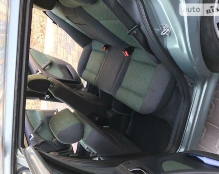 Зелений Шкода Октавія, об'ємом двигуна 1.6 л та пробігом 256 тис. км за 5400 $, фото 16 на Automoto.ua